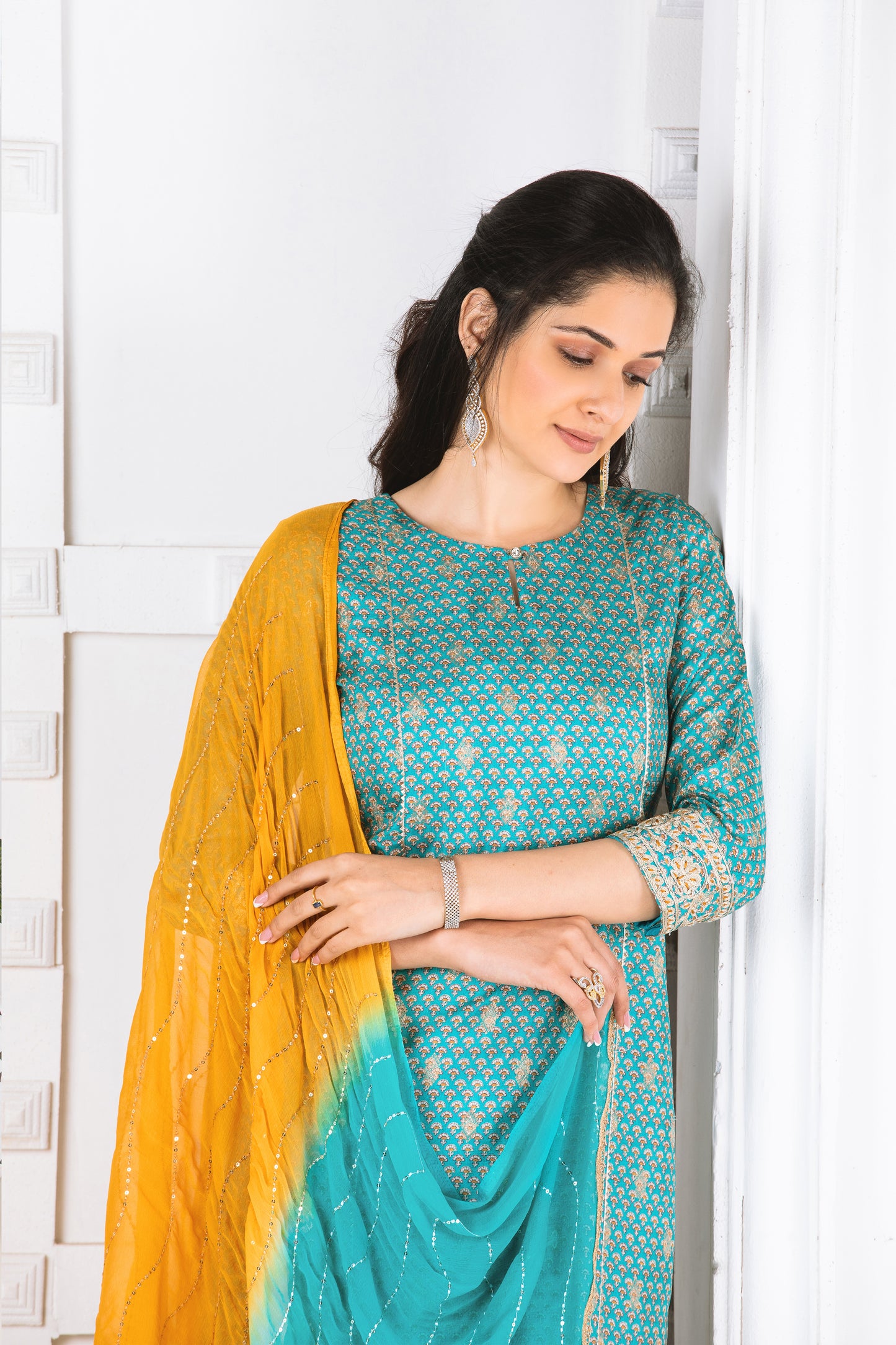 Floret Blue Jacquerd Suit Set