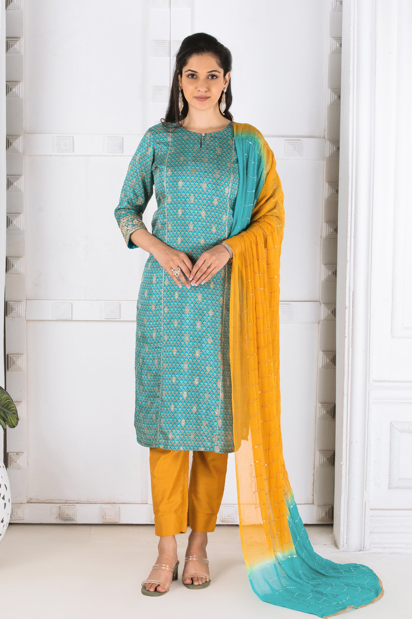 Floret Blue Jacquerd Suit Set